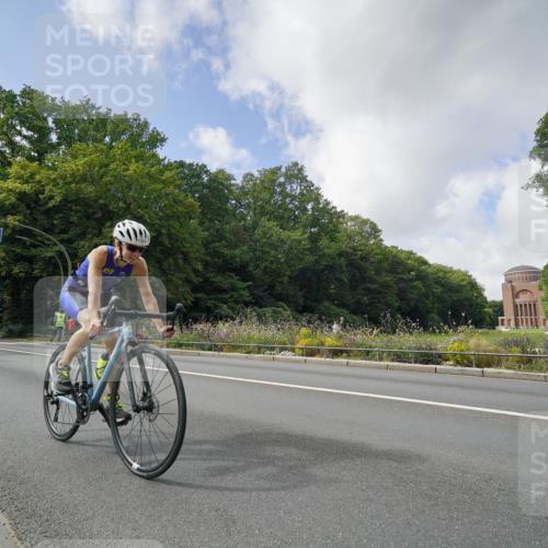 14.09.2025 - Stadtparktriathlon Michael Burmester http://msf.ph/oto/8894304 14.09.2025 12:17:11 Radfahren 1158, 1173, 1239, 1249, 1261, 1306 meine-sportfotos.de