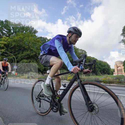 14.09.2025 - Stadtparktriathlon Michael Burmester http://msf.ph/oto/8894399 14.09.2025 12:21:21 Radfahren 1094, 1151, 1183, 1197, 1213, 1258, 1293, 1312, 1315 meine-sportfotos.de