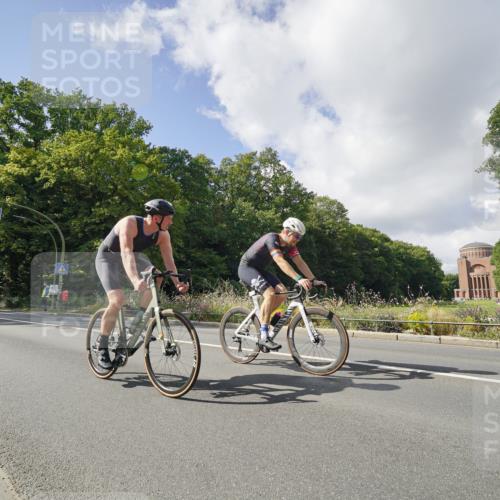 14.09.2025 - Stadtparktriathlon Michael Burmester http://msf.ph/oto/8894466 14.09.2025 12:23:30 Radfahren 1129, 1152, 1172, 1203, 1211, 1231, 1268, 1272, 1275 meine-sportfotos.de
