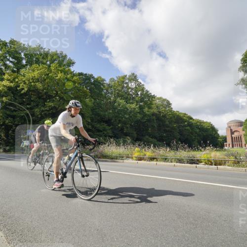 14.09.2025 - Stadtparktriathlon Michael Burmester http://msf.ph/oto/8894467 14.09.2025 12:23:32 Radfahren 1129, 1152, 1172, 1203, 1211, 1231, 1268, 1272, 1275 meine-sportfotos.de