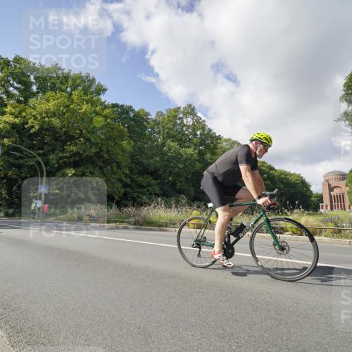 14.09.2025 - Stadtparktriathlon Michael Burmester http://msf.ph/oto/8894468 14.09.2025 12:23:32 Radfahren 1129, 1152, 1172, 1203, 1211, 1231, 1268, 1272, 1275 meine-sportfotos.de