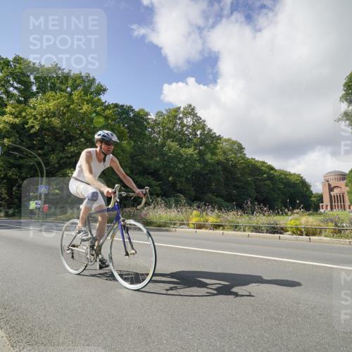 14.09.2025 - Stadtparktriathlon Michael Burmester http://msf.ph/oto/8894483 14.09.2025 12:24:44 Radfahren 1158, 1205, 1210, 1239, 1287, 1317 meine-sportfotos.de