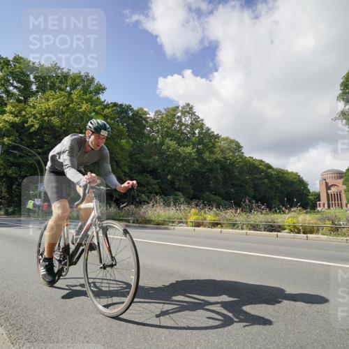 14.09.2025 - Stadtparktriathlon Michael Burmester http://msf.ph/oto/8894492 14.09.2025 12:24:56 Radfahren 1133, 1182, 1205, 1249, 1261, 1276, 1287, 1306, 1317 meine-sportfotos.de