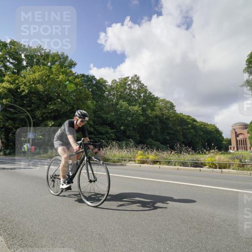 14.09.2025 - Stadtparktriathlon Michael Burmester http://msf.ph/oto/8894518 14.09.2025 12:25:47 Radfahren 1132, 1141, 1144, 1167, 1170, 1229, 1245, 1247 meine-sportfotos.de