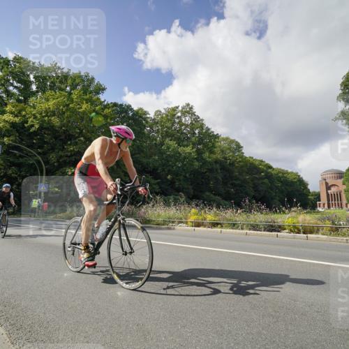 14.09.2025 - Stadtparktriathlon Michael Burmester http://msf.ph/oto/8894521 14.09.2025 12:25:49 Radfahren 1100, 1132, 1144, 1167, 1170, 1229, 1245, 1247 meine-sportfotos.de