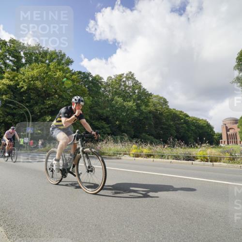 14.09.2025 - Stadtparktriathlon Michael Burmester http://msf.ph/oto/8894531 14.09.2025 12:26:05 Radfahren 1149, 1212, 1260, 1297, 1304 meine-sportfotos.de