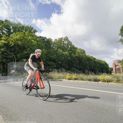 14.09.2025 - Stadtparktriathlon Michael Burmester http://msf.ph/oto/8894542 14.09.2025 12:26:53 Radfahren 1128, 1160, 1189, 1280, 1303, 1314 meine-sportfotos.de