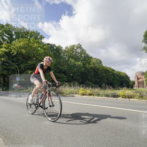 14.09.2025 - Stadtparktriathlon Michael Burmester http://msf.ph/oto/8894545 14.09.2025 12:26:55 Radfahren 1160, 1189, 1280, 1303, 1314 meine-sportfotos.de