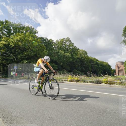 14.09.2025 - Stadtparktriathlon Michael Burmester http://msf.ph/oto/8894555 14.09.2025 12:27:25 Radfahren 1146, 1155, 1176, 1217, 1223, 1242 meine-sportfotos.de