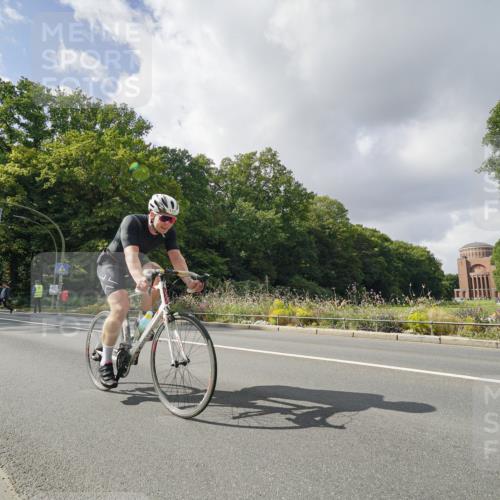 14.09.2025 - Stadtparktriathlon Michael Burmester http://msf.ph/oto/8894569 14.09.2025 12:27:58 Radfahren 1123, 1137, 1171, 1175 meine-sportfotos.de