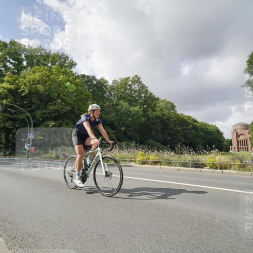 14.09.2025 - Stadtparktriathlon Michael Burmester http://msf.ph/oto/8894575 14.09.2025 12:28:09 Radfahren 1147, 1171, 1244, 1256, 1283 meine-sportfotos.de