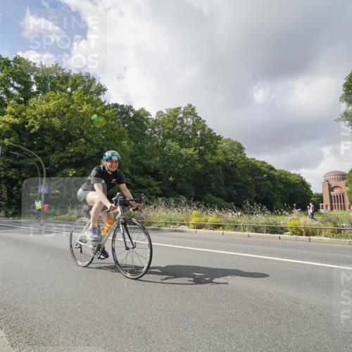 14.09.2025 - Stadtparktriathlon Michael Burmester http://msf.ph/oto/8894577 14.09.2025 12:28:13 Radfahren 1147, 1244, 1256, 1283 meine-sportfotos.de