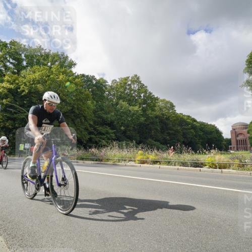14.09.2025 - Stadtparktriathlon Michael Burmester http://msf.ph/oto/8894591 14.09.2025 12:29:06 Radfahren 1142, 1157, 1219, 1257, 1292, 1293, 1319 meine-sportfotos.de