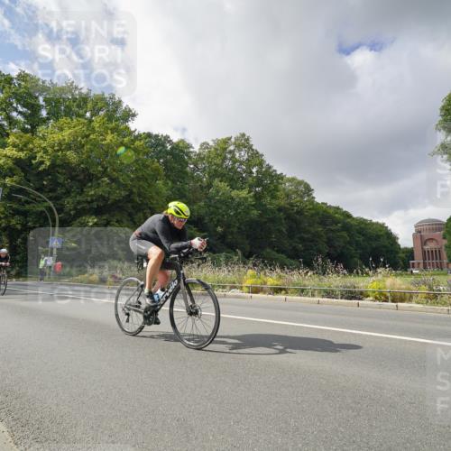 14.09.2025 - Stadtparktriathlon Michael Burmester http://msf.ph/oto/8894597 14.09.2025 12:29:12 Radfahren 1157, 1219, 1257, 1292, 1293, 1319 meine-sportfotos.de