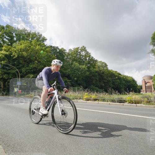 14.09.2025 - Stadtparktriathlon Michael Burmester http://msf.ph/oto/8894606 14.09.2025 12:29:51 Radfahren 1134, 1159, 1183, 1204, 1241, 1298, 1311, 1316 meine-sportfotos.de