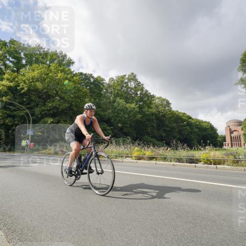 14.09.2025 - Stadtparktriathlon Michael Burmester http://msf.ph/oto/8894609 14.09.2025 12:29:56 Radfahren 1134, 1159, 1180, 1183, 1241, 1311, 1316 meine-sportfotos.de