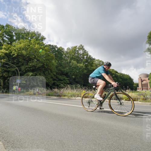 14.09.2025 - Stadtparktriathlon Michael Burmester http://msf.ph/oto/8894613 14.09.2025 12:29:59 Radfahren 1134, 1159, 1180, 1183, 1241, 1316 meine-sportfotos.de
