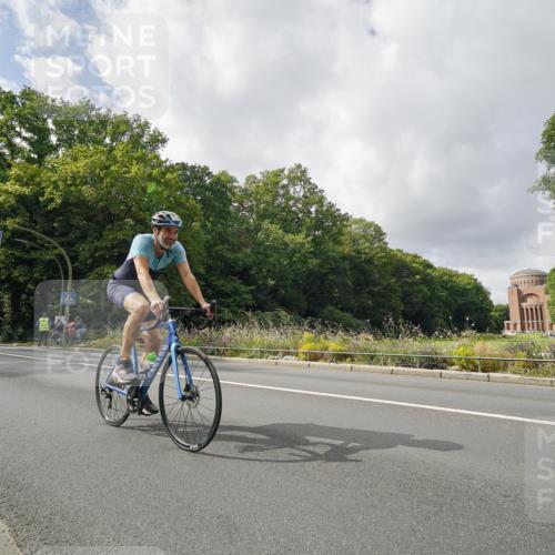 14.09.2025 - Stadtparktriathlon Michael Burmester http://msf.ph/oto/8894705 14.09.2025 12:34:20 Radfahren 1149, 1167, 1382 meine-sportfotos.de