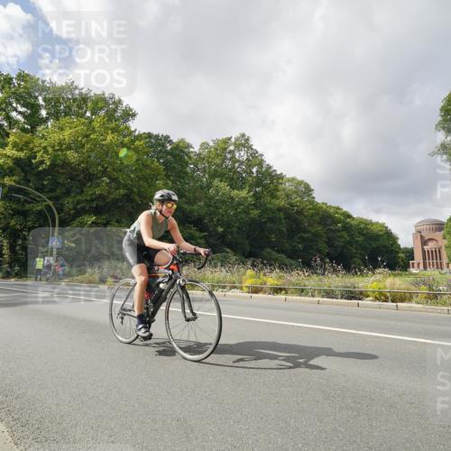 14.09.2025 - Stadtparktriathlon Michael Burmester http://msf.ph/oto/8894712 14.09.2025 12:34:44 Radfahren 1126, 1250, 1307, 1314, 1383, 1390 meine-sportfotos.de
