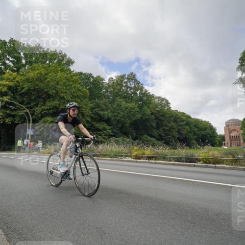 14.09.2025 - Stadtparktriathlon Michael Burmester http://msf.ph/oto/8894832 14.09.2025 12:39:00 Radfahren 1248, 1281, 1294, 1316, 1344, 1369, 1370 meine-sportfotos.de