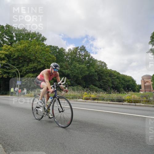 14.09.2025 - Stadtparktriathlon Michael Burmester http://msf.ph/oto/8894834 14.09.2025 12:39:04 Radfahren 1145, 1248, 1281, 1294, 1316, 1344, 1370, 1414 meine-sportfotos.de