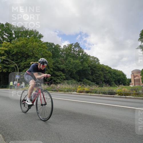 14.09.2025 - Stadtparktriathlon Michael Burmester http://msf.ph/oto/8894836 14.09.2025 12:39:07 Radfahren 1145, 1248, 1281, 1294, 1344, 1347, 1413, 1414 meine-sportfotos.de