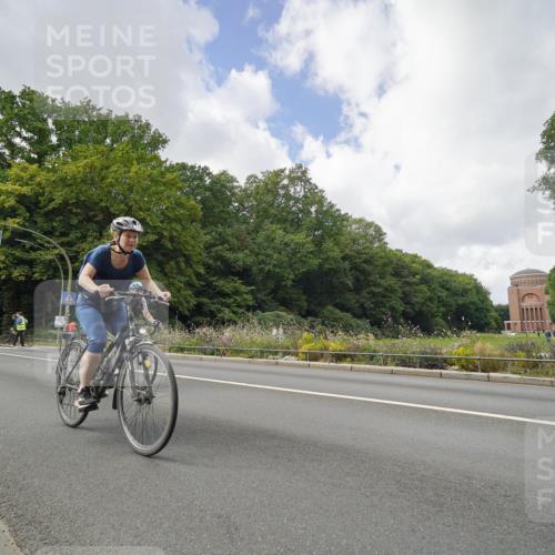 14.09.2025 - Stadtparktriathlon Michael Burmester http://msf.ph/oto/8894880 14.09.2025 12:40:45 Radfahren 1245, 1249, 1268, 1277, 1279, 1306 meine-sportfotos.de