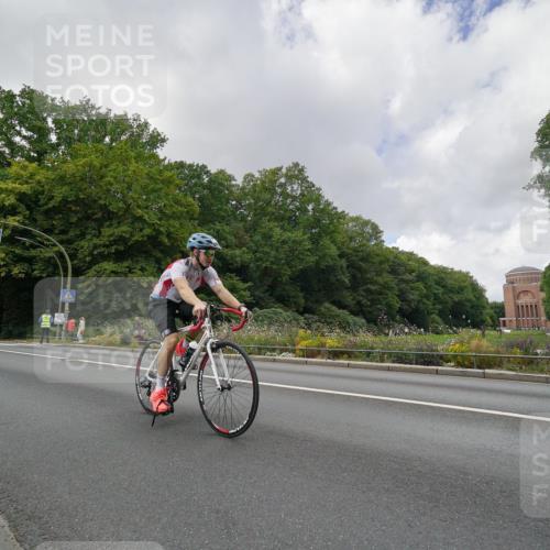 14.09.2025 - Stadtparktriathlon Michael Burmester http://msf.ph/oto/8894938 14.09.2025 12:43:04 Radfahren 1208, 1280, 1314, 1390, 1399 meine-sportfotos.de