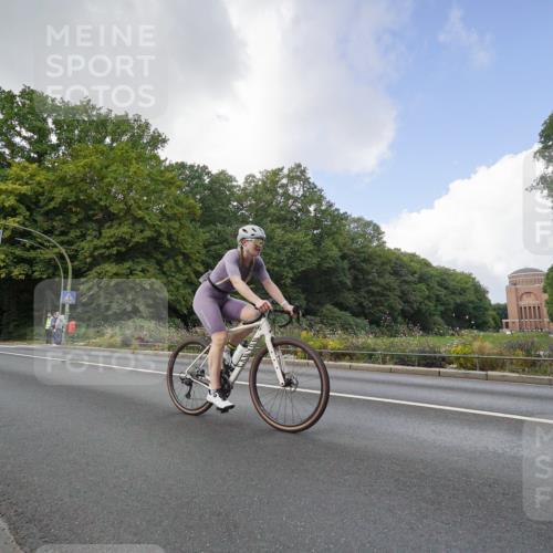 14.09.2025 - Stadtparktriathlon Michael Burmester http://msf.ph/oto/8895052 14.09.2025 12:47:53 Radfahren 1224, 1239, 1245, 1247, 1248, 1263, 1274, 1278, 1301, 1310, 1316, 1330, 1387, 1394 meine-sportfotos.de