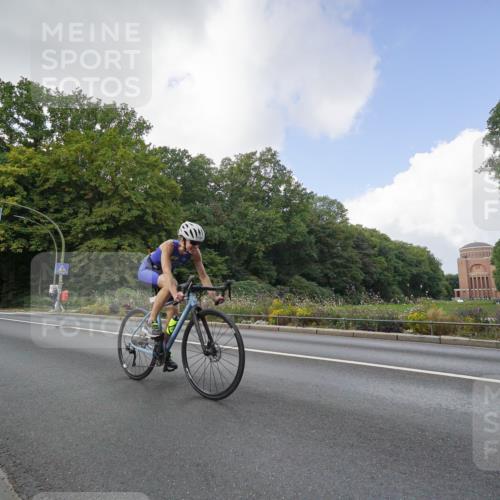 14.09.2025 - Stadtparktriathlon Michael Burmester http://msf.ph/oto/8895067 14.09.2025 12:48:24 Radfahren 1249, 1254, 1306, 1321, 1327, 1358, 1374, 1389 meine-sportfotos.de