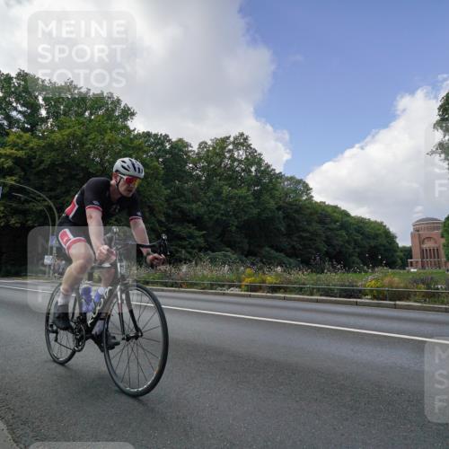 14.09.2025 - Stadtparktriathlon Michael Burmester http://msf.ph/oto/8895121 14.09.2025 12:50:30 Radfahren 1222, 1232, 1277, 1329, 1331, 1361, 1405 meine-sportfotos.de