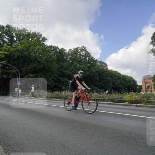 14.09.2025 - Stadtparktriathlon Michael Burmester http://msf.ph/oto/8895135 14.09.2025 12:51:10 Radfahren 1228, 1244, 1280, 1314, 1323, 1386, 1390, 1391 meine-sportfotos.de