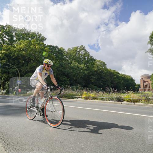 14.09.2025 - Stadtparktriathlon Michael Burmester http://msf.ph/oto/8895228 14.09.2025 12:55:29 Radfahren 1326, 1357, 1376, 1387, 1397, 1514 meine-sportfotos.de