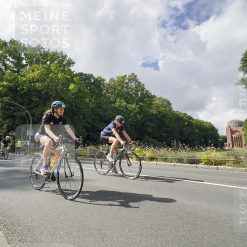 14.09.2025 - Stadtparktriathlon Michael Burmester http://msf.ph/oto/8895251 14.09.2025 12:56:23 Radfahren 1248, 1256, 1263, 1278, 1283, 1367, 1400, 1415, 1492, 1499, 1510 meine-sportfotos.de