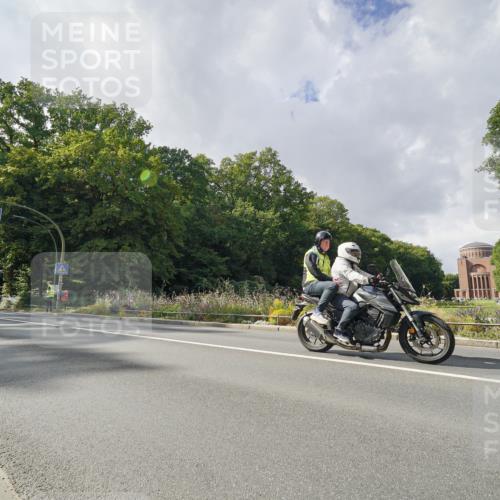 14.09.2025 - Stadtparktriathlon Michael Burmester http://msf.ph/oto/8895270 14.09.2025 12:57:16 Radfahren 1289, 1361, 1405 meine-sportfotos.de