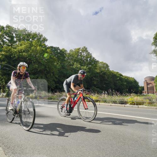 14.09.2025 - Stadtparktriathlon Michael Burmester http://msf.ph/oto/8895291 14.09.2025 12:58:08 Radfahren 1268, 1288, 1373, 1383, 1386, 1521 meine-sportfotos.de