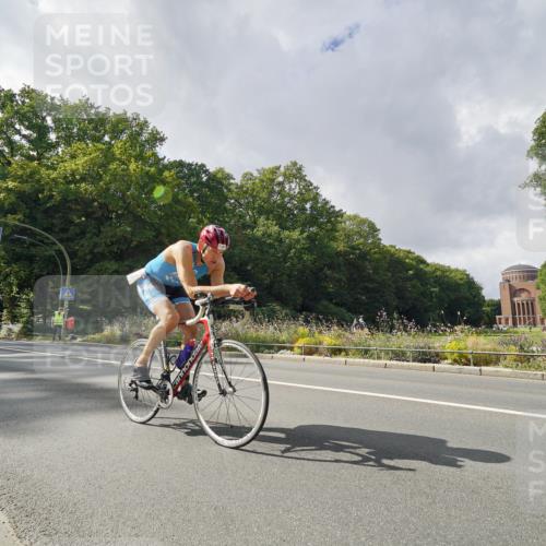14.09.2025 - Stadtparktriathlon Michael Burmester http://msf.ph/oto/8895293 14.09.2025 12:58:10 Radfahren 1268, 1288, 1373, 1383, 1386, 1521 meine-sportfotos.de