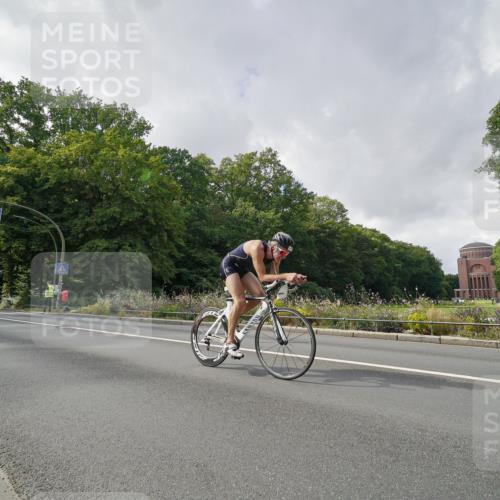 14.09.2025 - Stadtparktriathlon Michael Burmester http://msf.ph/oto/8895315 14.09.2025 12:59:11 Radfahren 1279, 1334, 1390, 1392, 1417, 1495, 1511 meine-sportfotos.de