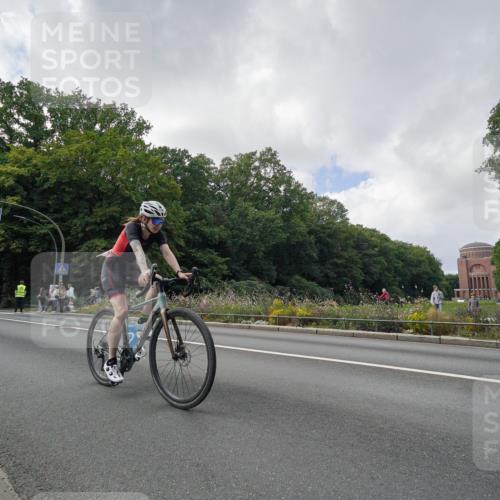 14.09.2025 - Stadtparktriathlon Michael Burmester http://msf.ph/oto/8895393 14.09.2025 13:01:36 Radfahren 1419, 1447, 1453, 1469, 1479, 1480 meine-sportfotos.de