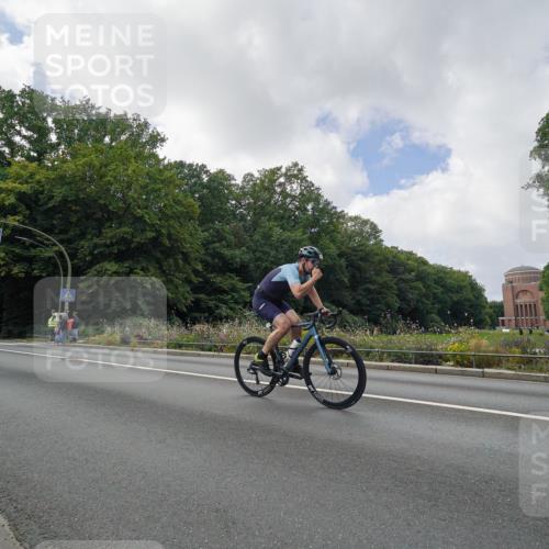 14.09.2025 - Stadtparktriathlon Michael Burmester http://msf.ph/oto/8895436 14.09.2025 13:02:59 Radfahren 1300, 1352, 1387, 1403, 1407, 1414, 1483, 1492, 1493 meine-sportfotos.de
