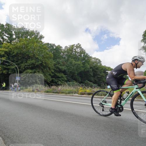 14.09.2025 - Stadtparktriathlon Michael Burmester http://msf.ph/oto/8895441 14.09.2025 13:03:07 Radfahren 1300, 1384, 1403, 1407, 1437, 1493 meine-sportfotos.de