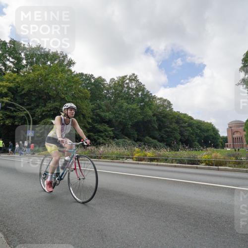 14.09.2025 - Stadtparktriathlon Michael Burmester http://msf.ph/oto/8895442 14.09.2025 13:03:07 Radfahren 1300, 1384, 1403, 1407, 1437, 1493 meine-sportfotos.de
