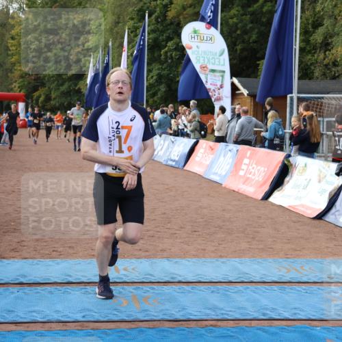 14.09.2025 - Airport Race Strokosch-Dieckow http://msf.ph/oto/8895472 14.09.2025 12:14:46 Ziel 252, 533, 1097 meine-sportfotos.de