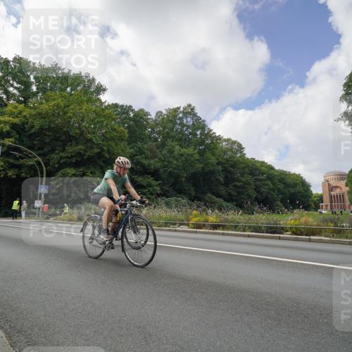 14.09.2025 - Stadtparktriathlon Michael Burmester http://msf.ph/oto/8895477 14.09.2025 13:04:47 Radfahren 1246, 1307, 1358, 1386, 1455, 1474, 1521 meine-sportfotos.de
