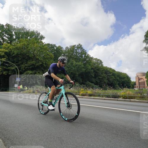 14.09.2025 - Stadtparktriathlon Michael Burmester http://msf.ph/oto/8895484 14.09.2025 13:04:56 Radfahren 1246, 1365, 1386, 1521 meine-sportfotos.de