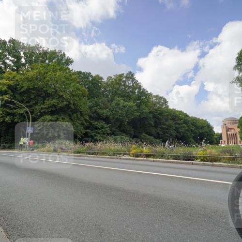 14.09.2025 - Stadtparktriathlon Michael Burmester http://msf.ph/oto/8895540 14.09.2025 13:07:30 Radfahren 1377, 1443, 1451, 1468 meine-sportfotos.de