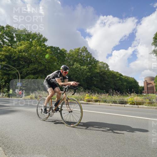 14.09.2025 - Stadtparktriathlon Michael Burmester http://msf.ph/oto/8895563 14.09.2025 13:08:43 Radfahren 1368, 1420, 1481, 1496, 1498, 1506, 1514, 1518 meine-sportfotos.de