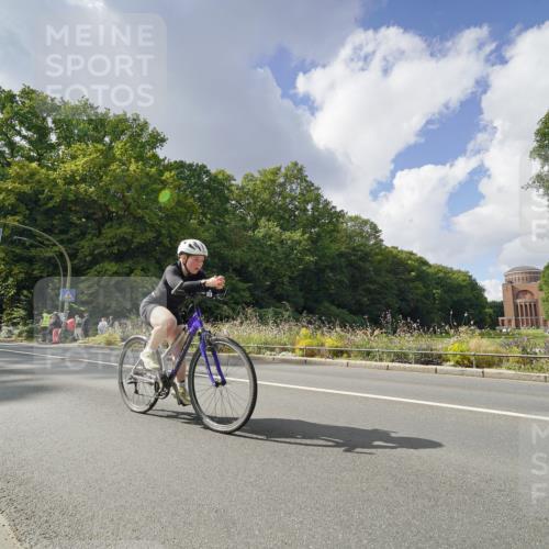 14.09.2025 - Stadtparktriathlon Michael Burmester http://msf.ph/oto/8895577 14.09.2025 13:09:12 Radfahren 1325, 1329, 1410, 1427, 1448, 1517 meine-sportfotos.de