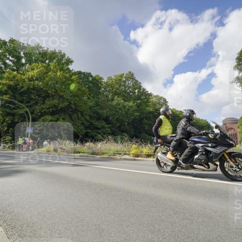 14.09.2025 - Stadtparktriathlon Michael Burmester http://msf.ph/oto/8895578 14.09.2025 13:09:18 Radfahren 1325, 1410, 1448 meine-sportfotos.de