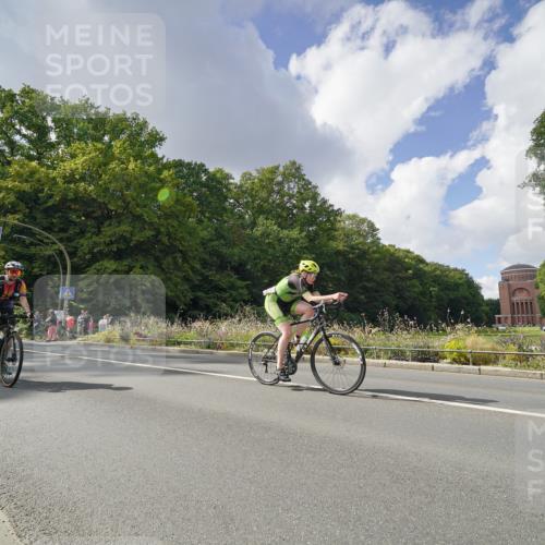 14.09.2025 - Stadtparktriathlon Michael Burmester http://msf.ph/oto/8895588 14.09.2025 13:09:35 Radfahren 1343, 1441, 1454, 1479, 1515 meine-sportfotos.de
